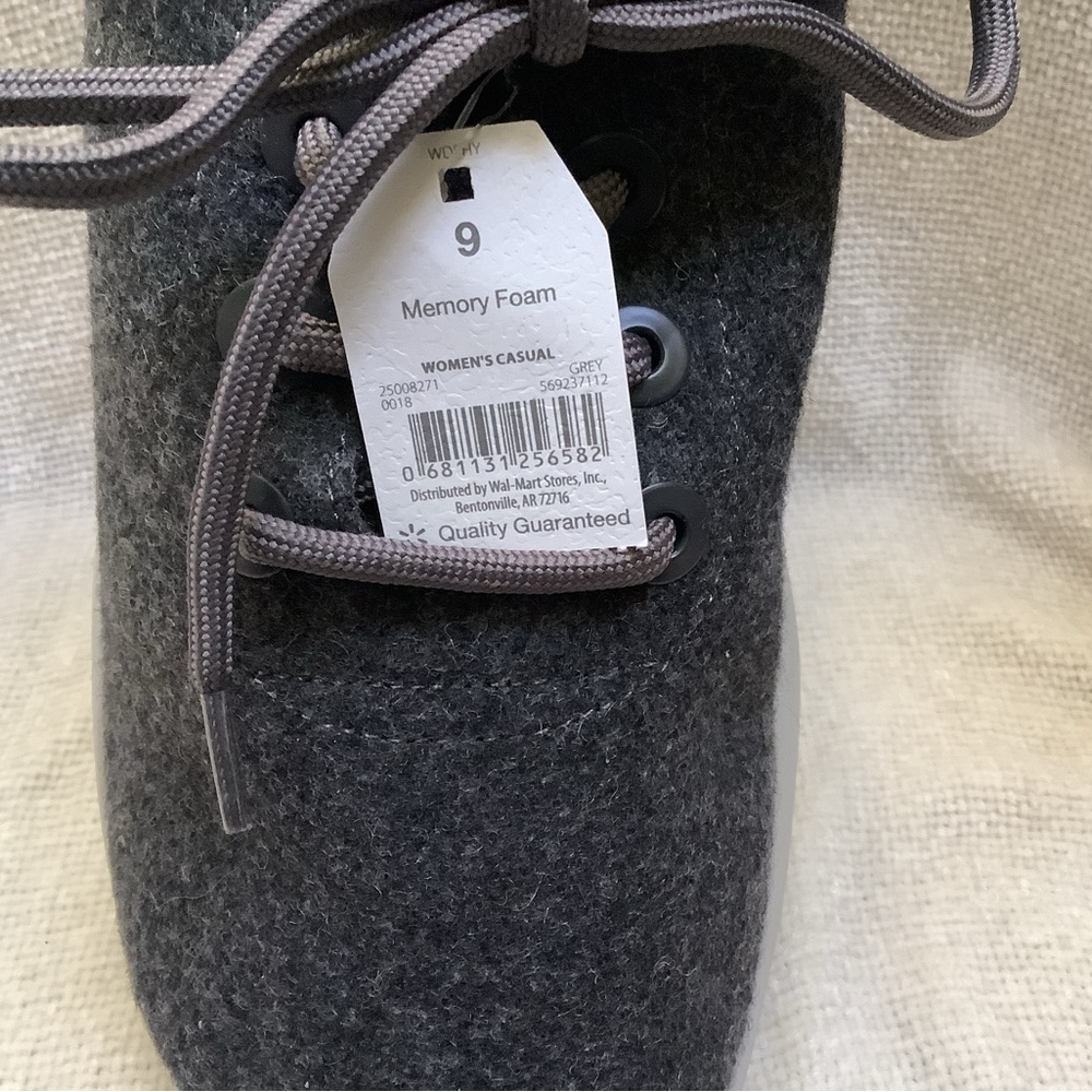 Time and Tru Gray Lace-Up Sneakers Shoes-Wool Like Fabric-Memory Foam-9M-NWT - Picture 12 of 14